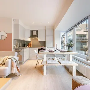 Beautiful And Charming Nearby Mini-hôtel